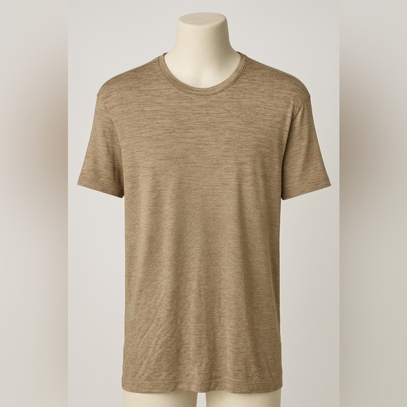 LULULEMON SMRD/LEVI Red Yellow Metal Vent Breathe SS Top Shirt Men's XL - Picture 1 of 5